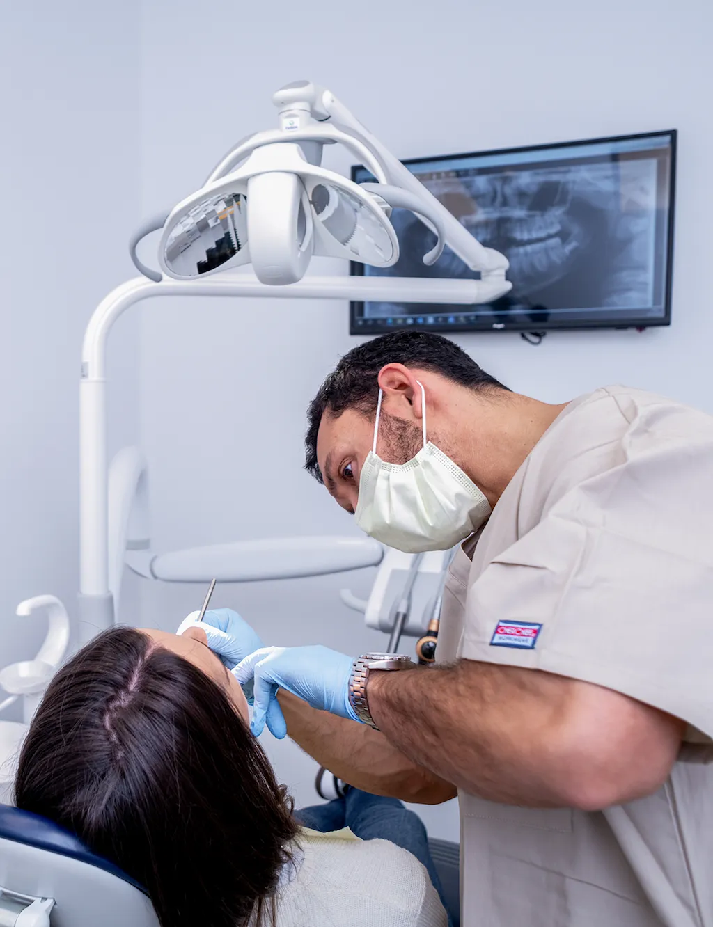 Imagen representativa de los servicios dentales ofrecidos por KOURA DENTAL PLUS